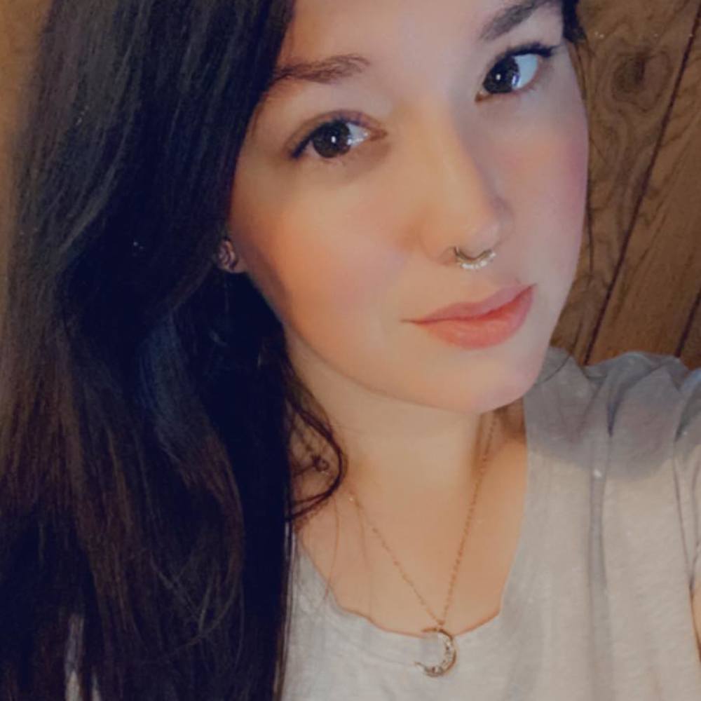 Meet your Posher, Brandi